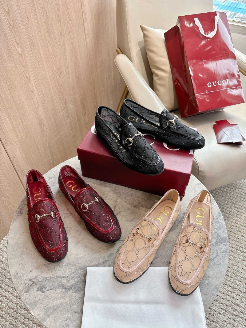 Gvc*1 flat shoes